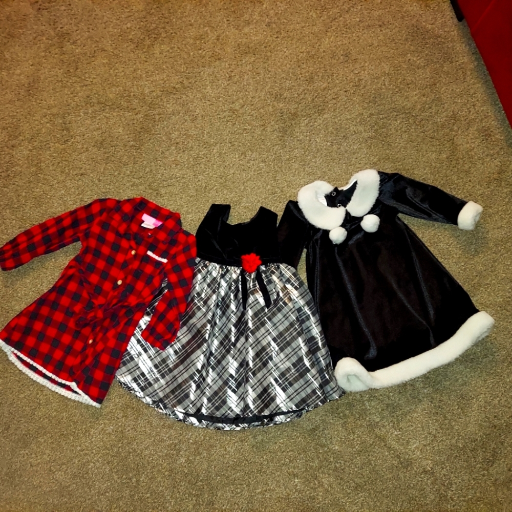 Lot of 3 Holiday dresses 2t